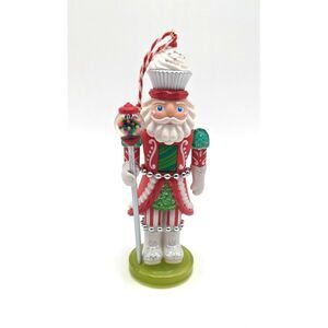 Hallmark‎ Keepsake Ornament 2020 Noble Nutcrackers Confectionery King